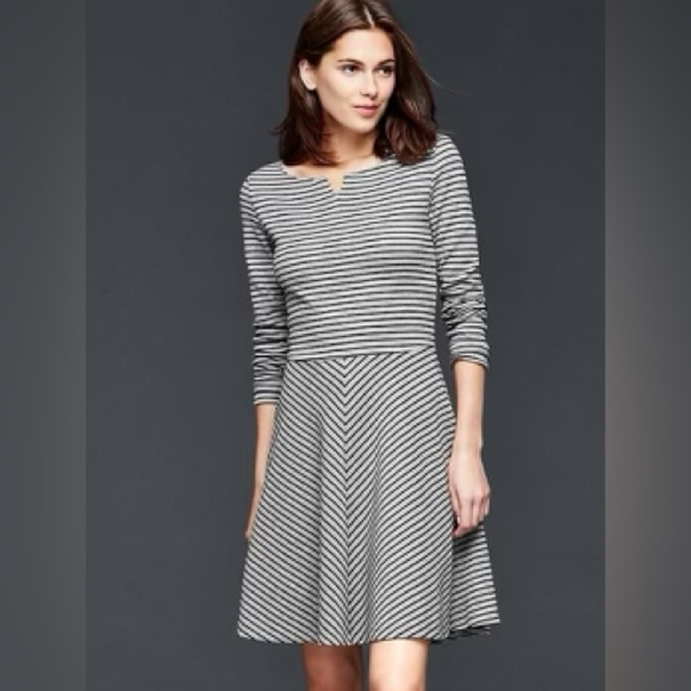 GAP Black & Grey Striped Long Sleeve Fit & Flare Mini Dress 0